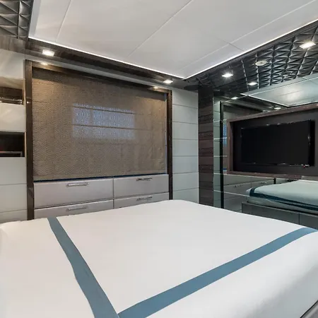C-hotels Edesia Bateau-hôtel