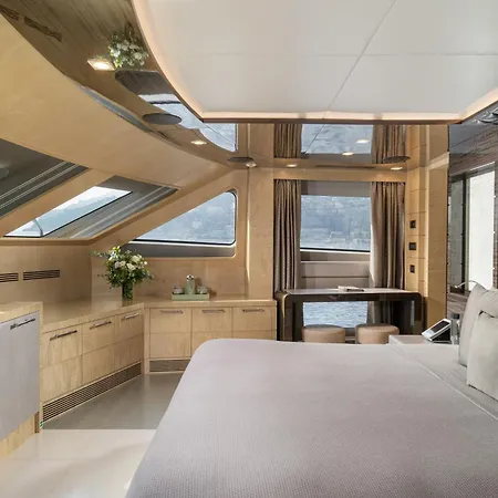 C-hotels Edesia Botel Monte Carlo